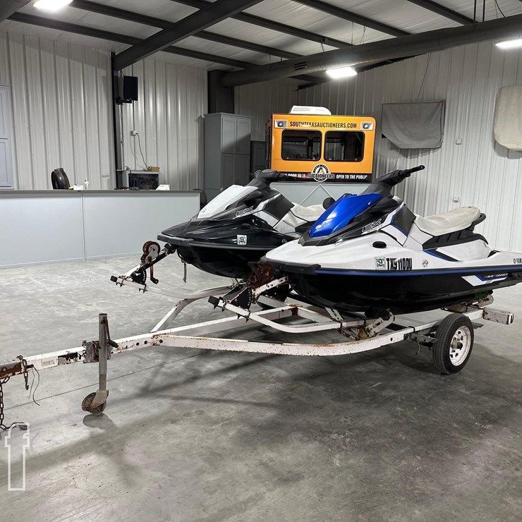 YAMAHA EX SPORT WATERCRAFTS
