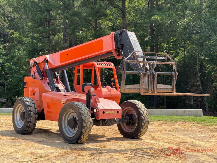 2016-jlg-6042-telehandler-image-1