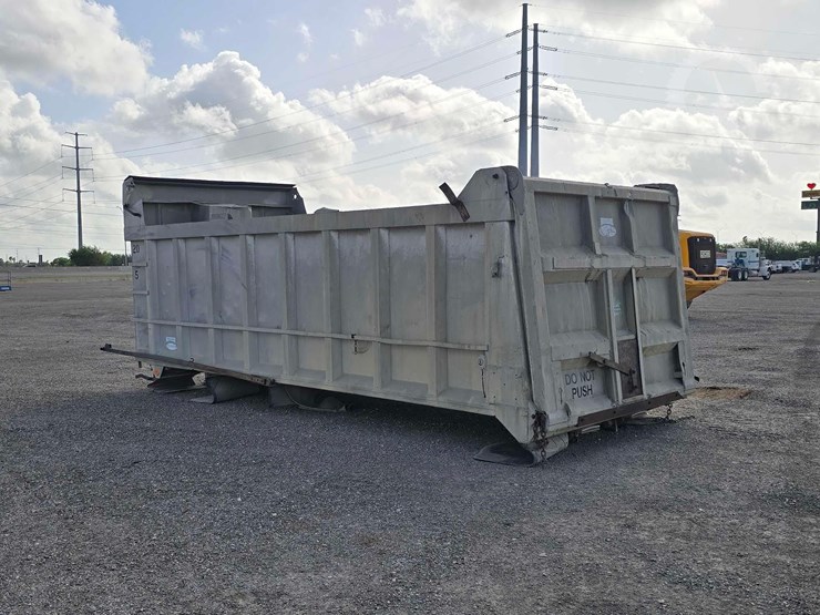 walinga-15-foot-aluminum dump-truck-body-image-4