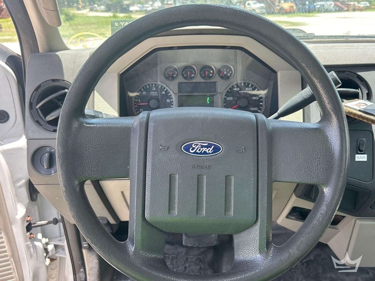 2008-ford-f250-image-16