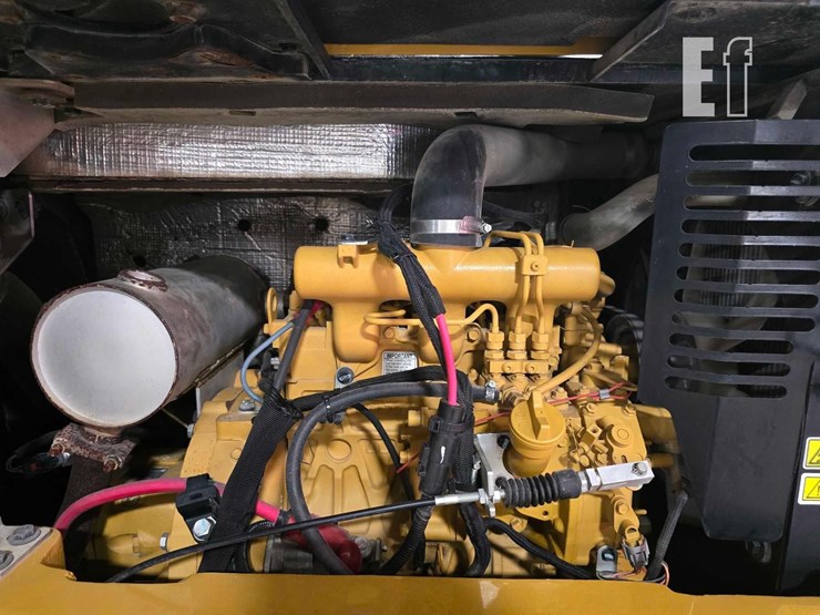 2018-caterpillar-303.5e2-cr-image-26
