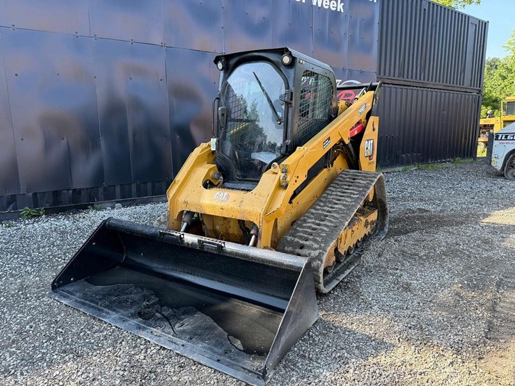 2022-caterpillar-299d3-image-8