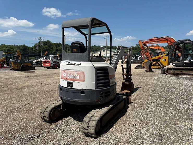 2013-bobcat-e26-image-4