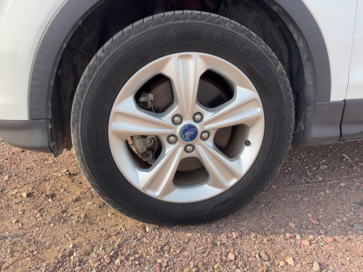 2013-ford-escape-image-8