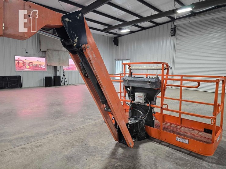 2007-jlg-660sj-image-17