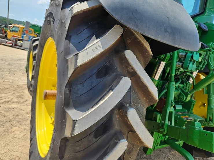 john-deere-6420-image-65