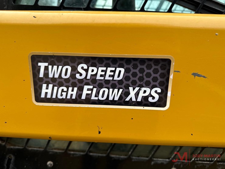 2020-caterpillar-262d3-image-8