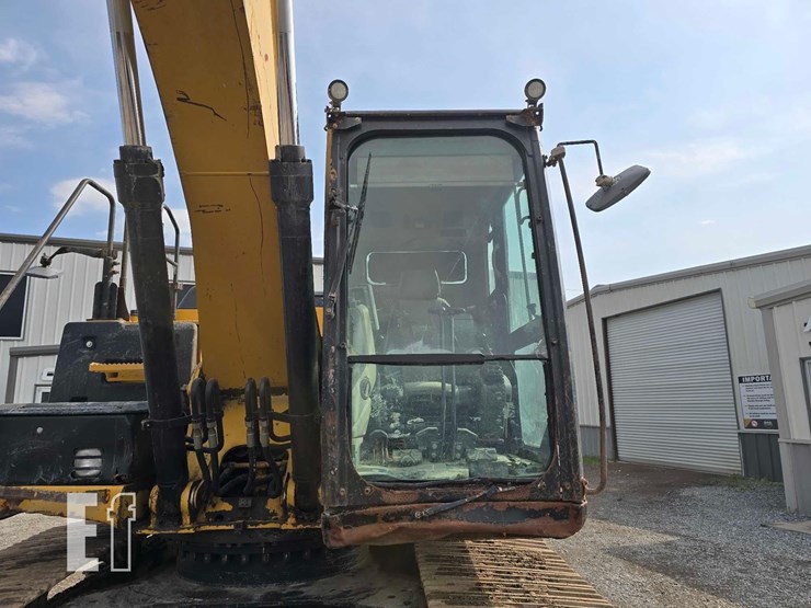 2014-caterpillar-320el-image-13