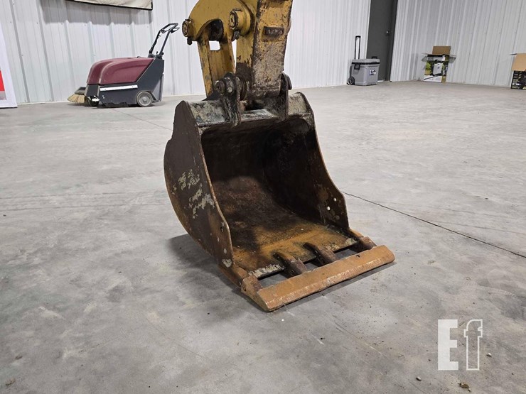 2021-caterpillar-306cr-image-10