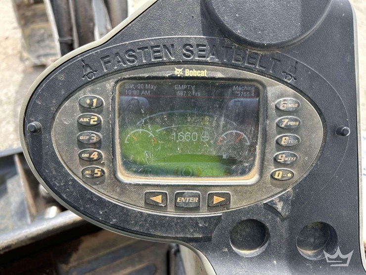 2019-bobcat-e50-mini-excavator-image-10