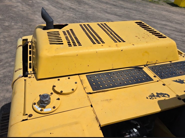 deere-200c-lc-image-24