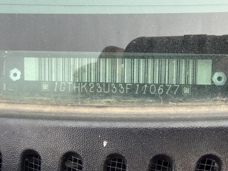 2003-gmc-sierra-2500hd-image-38