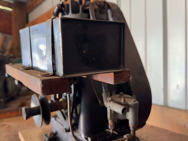(2)-briggs-&-stratton-engines-image-8