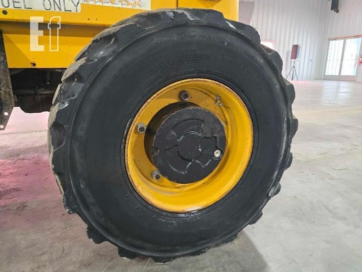 2008-jcb-930-image-24