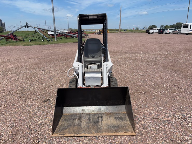 bobcat-m371-image-2