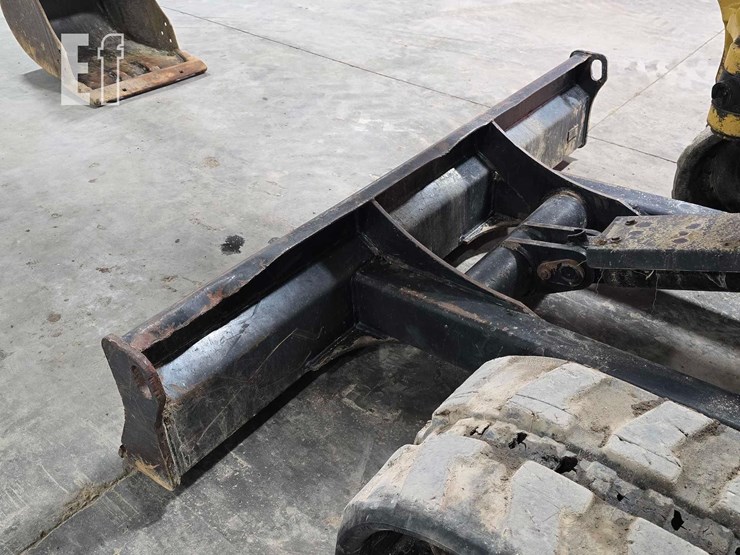 2021-caterpillar-306cr-image-16