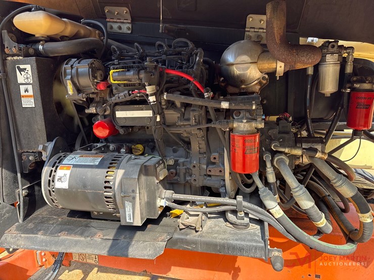 2017-jlg-450aj-image-7