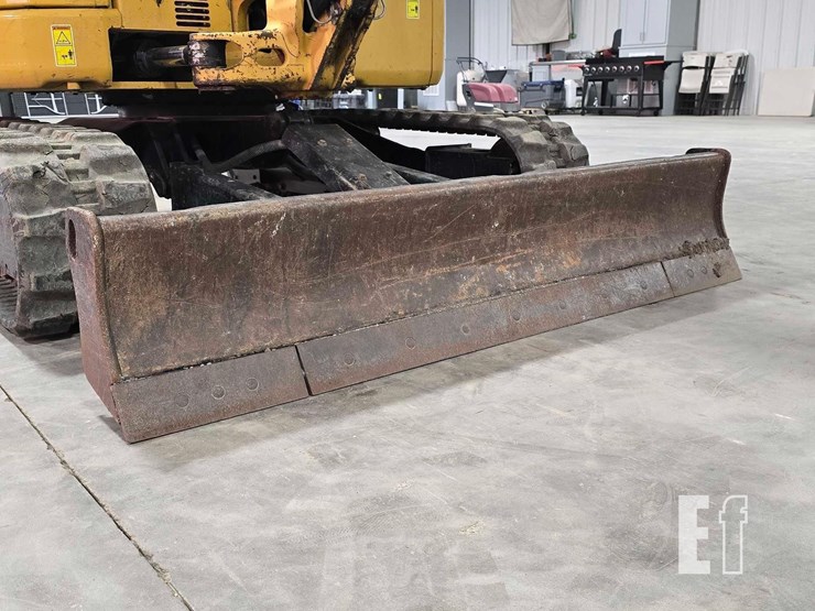 2019-caterpillar-303.5e2-cr-image-14