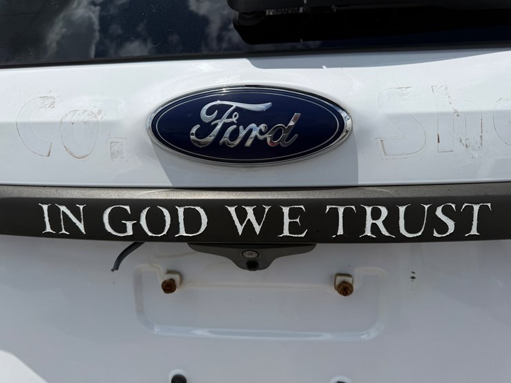 2017-ford-explorer-image-6