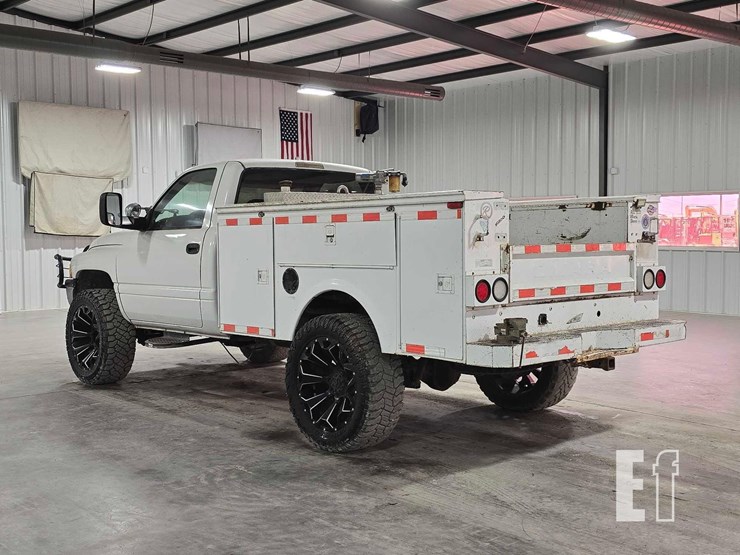 2001-dodge-ram-1500-image-4