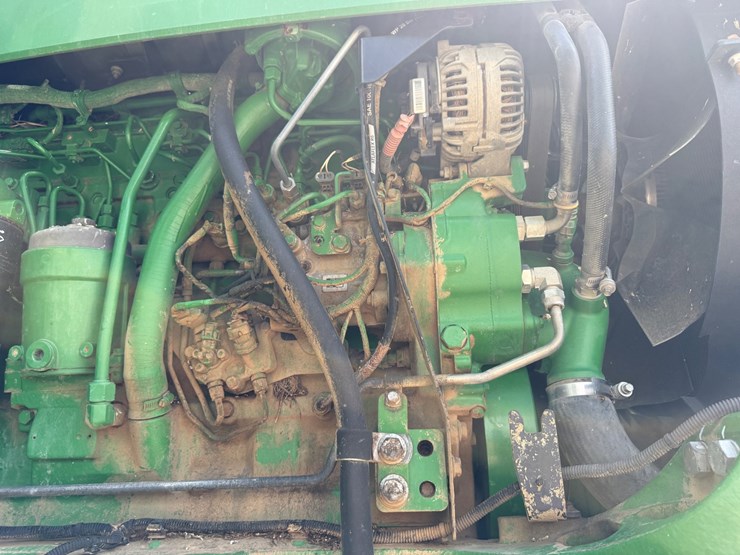 2016-john-deere-r4038-image-43