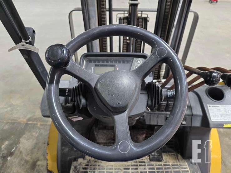 2020-caterpillar-gp25n-image-13