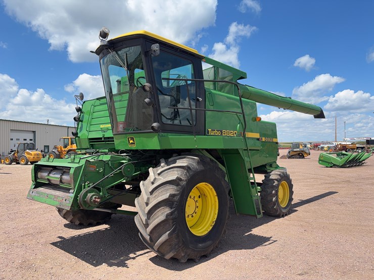 1981-john-deere-8820-image-1