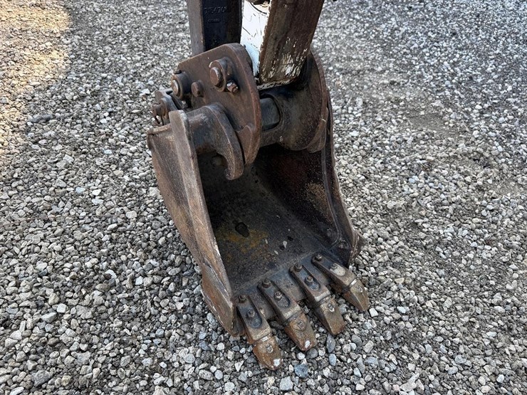 2017-bobcat-e26-image-8