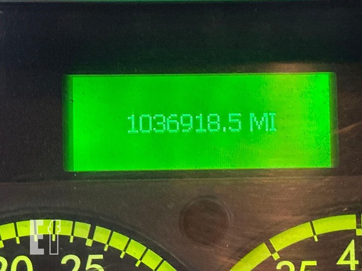 2017-freightliner-cascadia-125-image-17