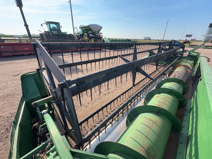john-deere-920-image-10