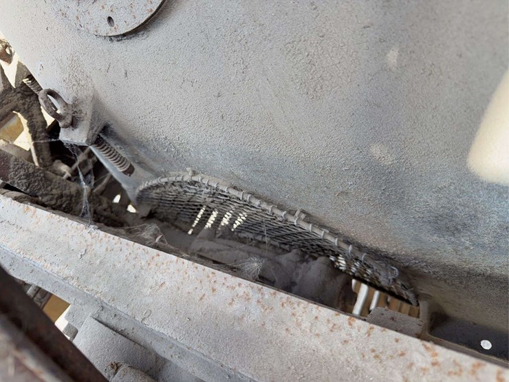 mack-c-cab-dump-truck-image-51