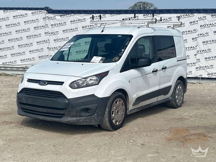 2015-fort-transit-connect-cargo-van-image-1