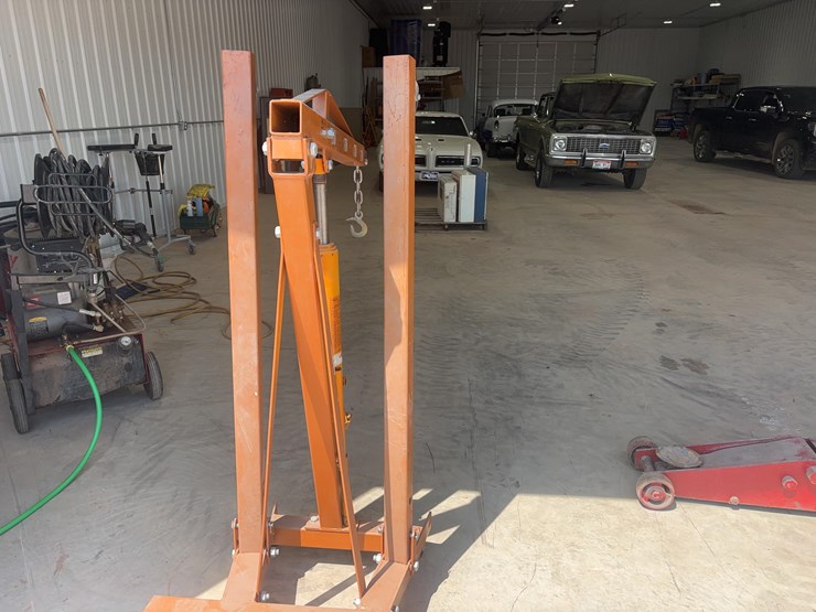 kti-engine-crane-image-3