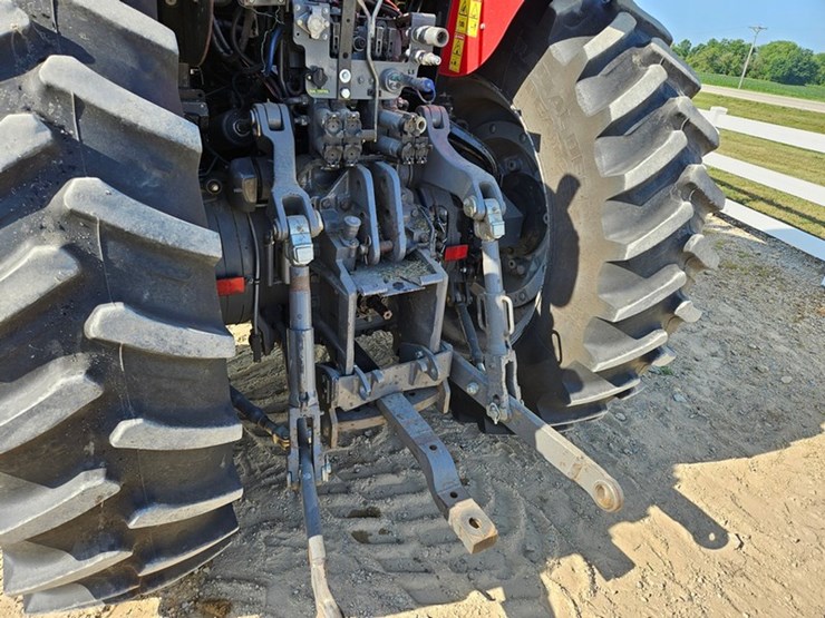 massey-ferguson-7624-image-26