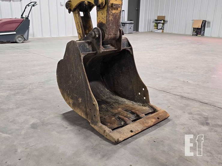 2021-caterpillar-306cr-image-10