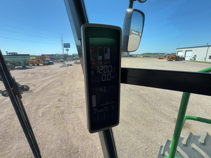 2015-john-deere-s680-image-62