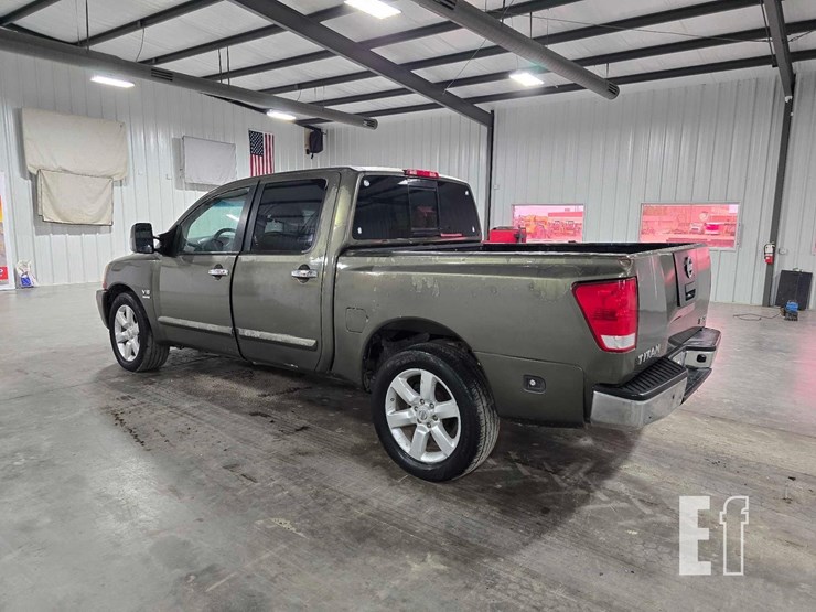 2004-nissan-titan-image-4