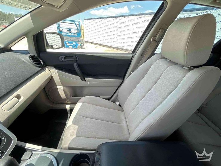 2018-mazda-cxz7-suv-image-18