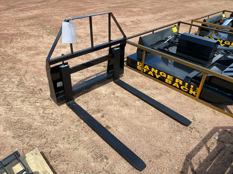 #14547-•-new-2026-mower-king-pallet-forks-(mosinee,-wi)-image-1
