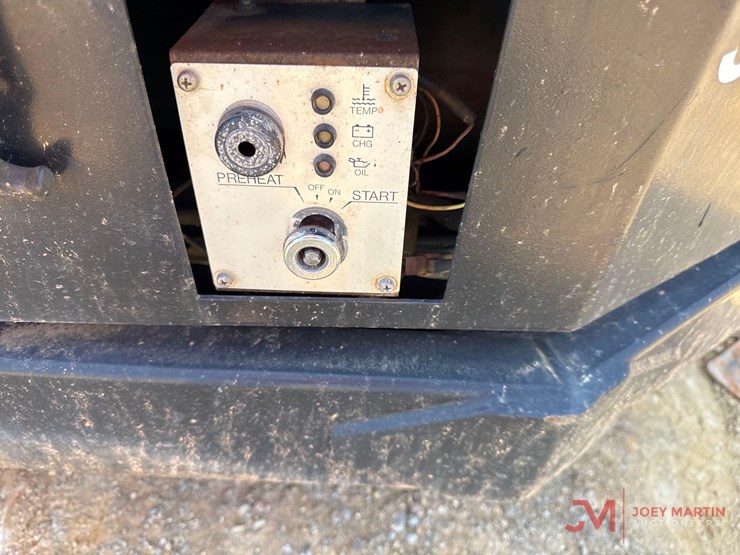 2002-garlock/cimline-trailer-crackfill-machine-image-19