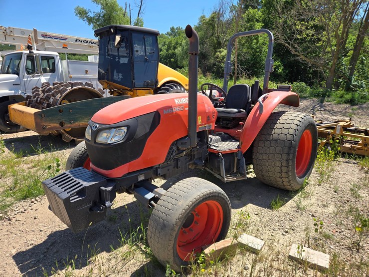 kubota-m6060-image-1