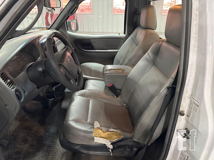 2011-ford-ranger-image-9
