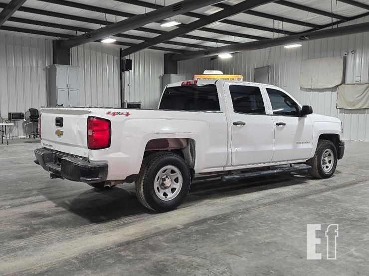 2015-chevrolet-silverado-1500-image-3