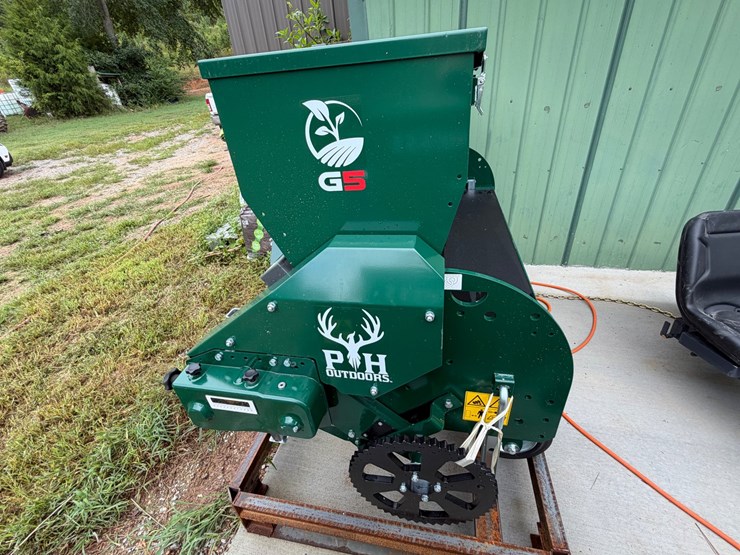 #1102-•-2026-ph-outdoors-no-till-drill-image-3