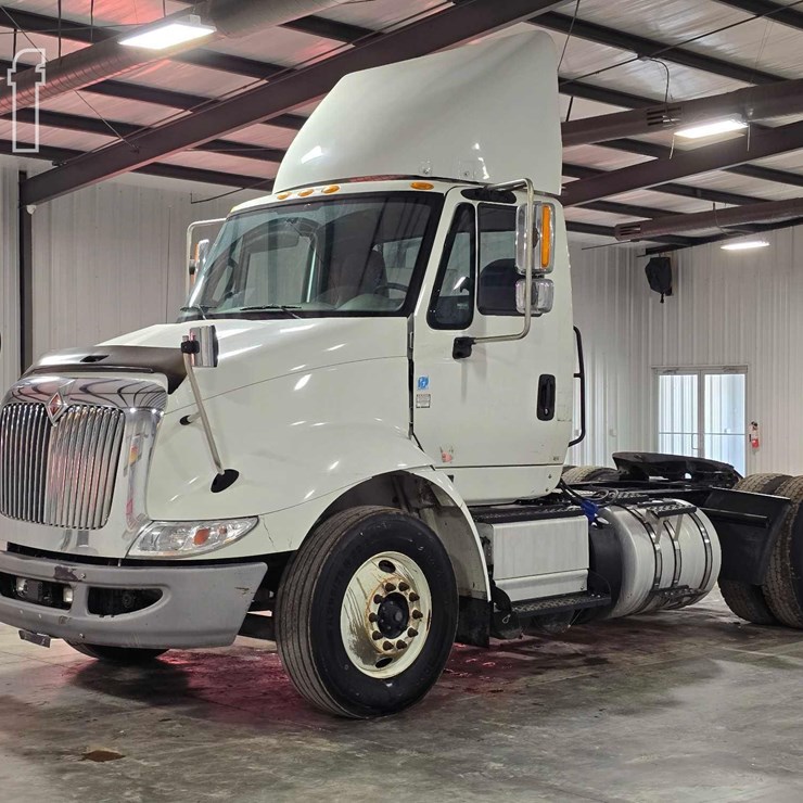 2017 INTERNATIONAL TRANSTAR 8600