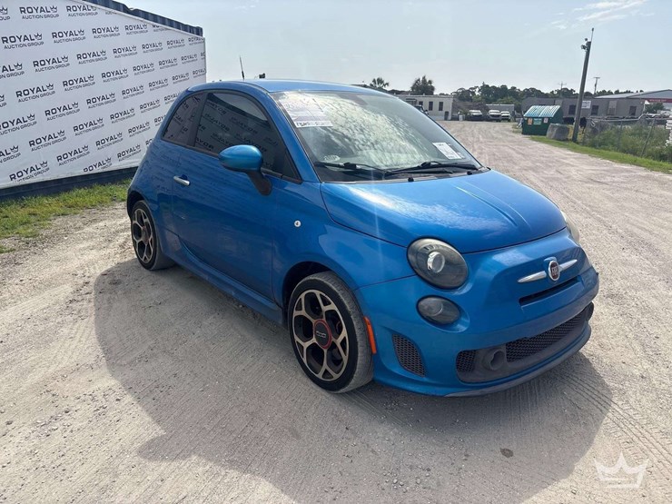 2016-fiat-500-image-2