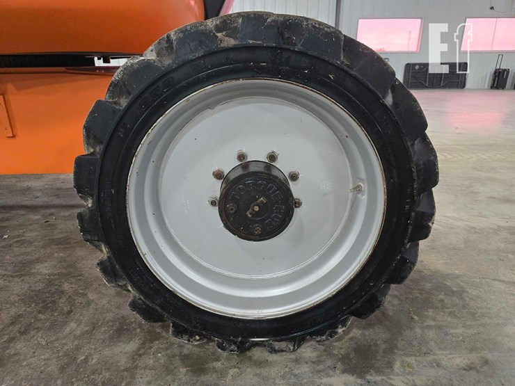 2006-jlg-600aj-image-25