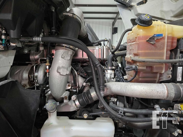 2016-international-prostar-image-20