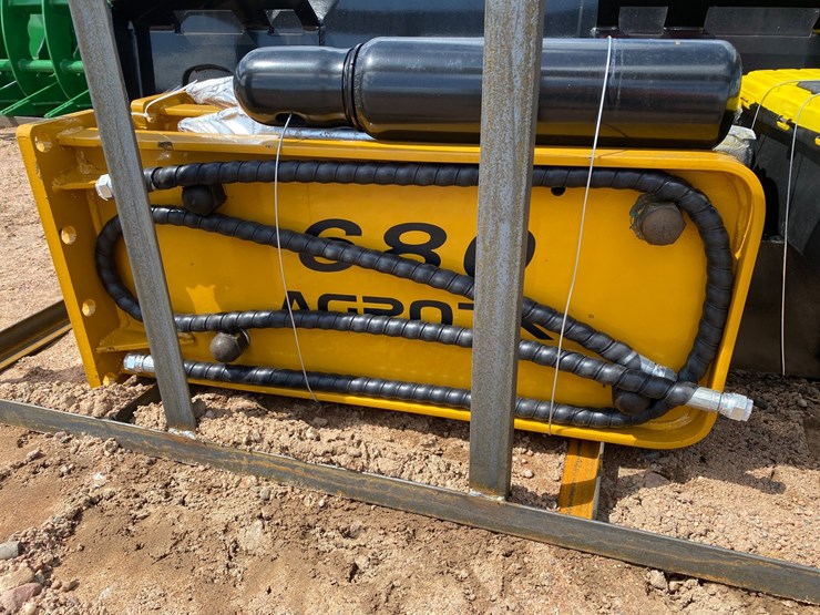 #14567-•-new-2026-agt-skid-steer-breaker-(mosinee,-wi)-image-10