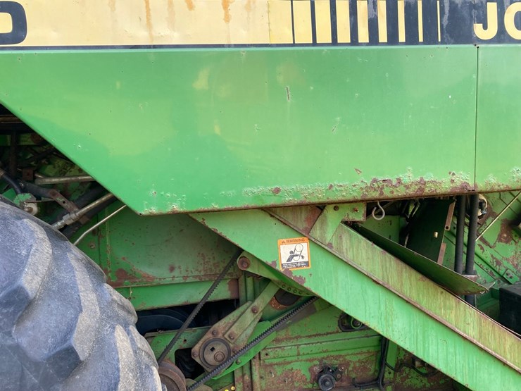 john-deere-9600-4x4-combine-image-14